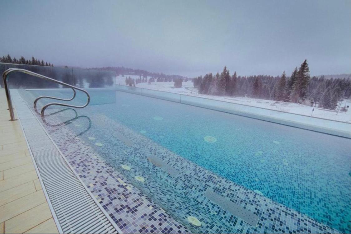 Luxury Silver Mountain Apartment Poiana Brasov Bagian luar foto